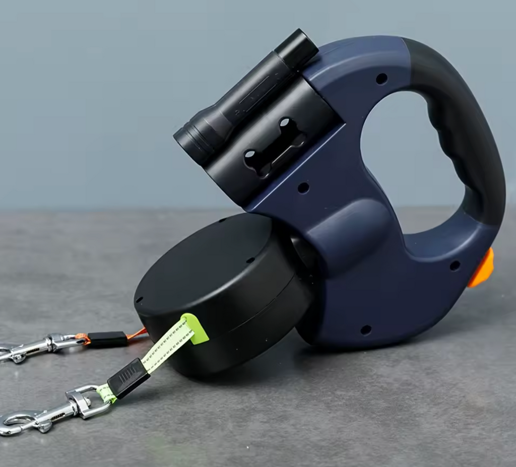 Retractable Dog Leash with Poop Bag Holder, Tangle Free.